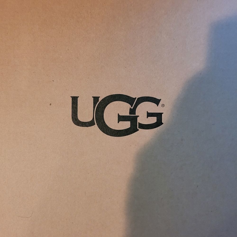 UGG Camden Exotic Size 10 - Picture 2 of 8